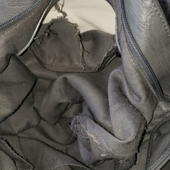 ❗SOLD❗Dream Control Vegan Leather Grey Shoulder - Picture 6 of 8
